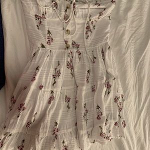 Isabelles cabinet Skylar + Madison dress